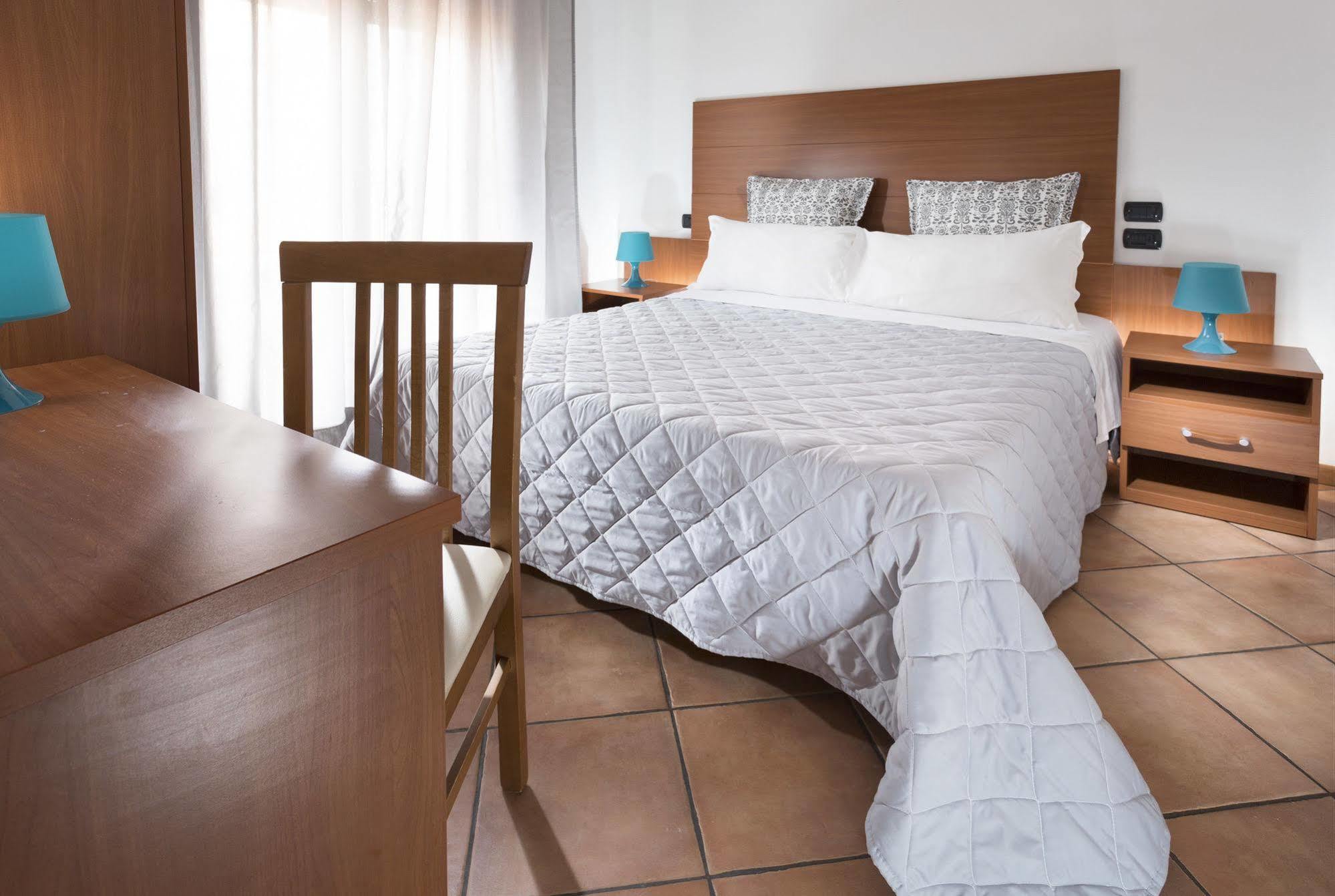 Apartahotel Del Sole Rímini